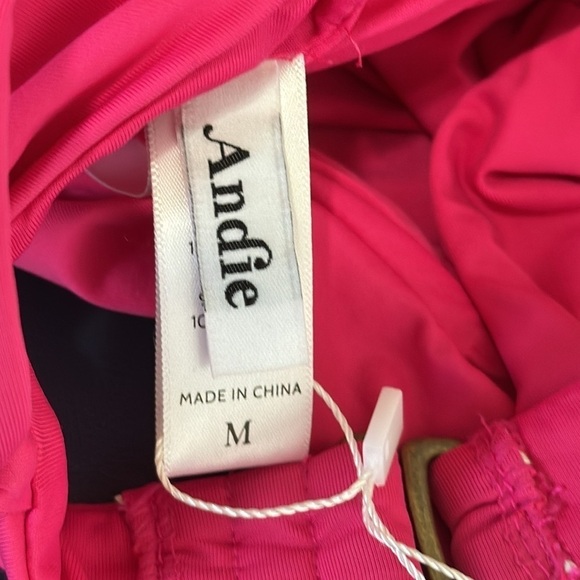 Andie One Piece Swimsuit Women's M NEHI Pink Bermuda Demi Underwire NWT 7746 - Picture 11 of 16